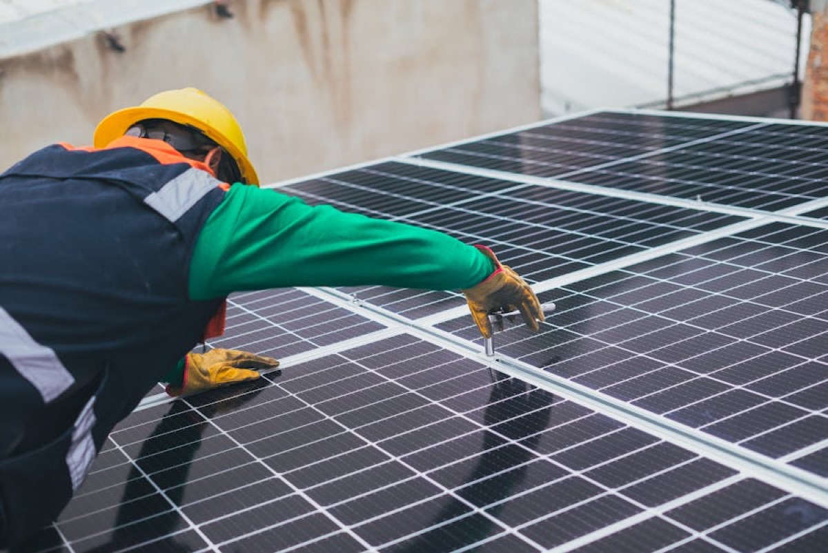 Aplicativo da Global Solar mostrando a geração de energia em tempo real